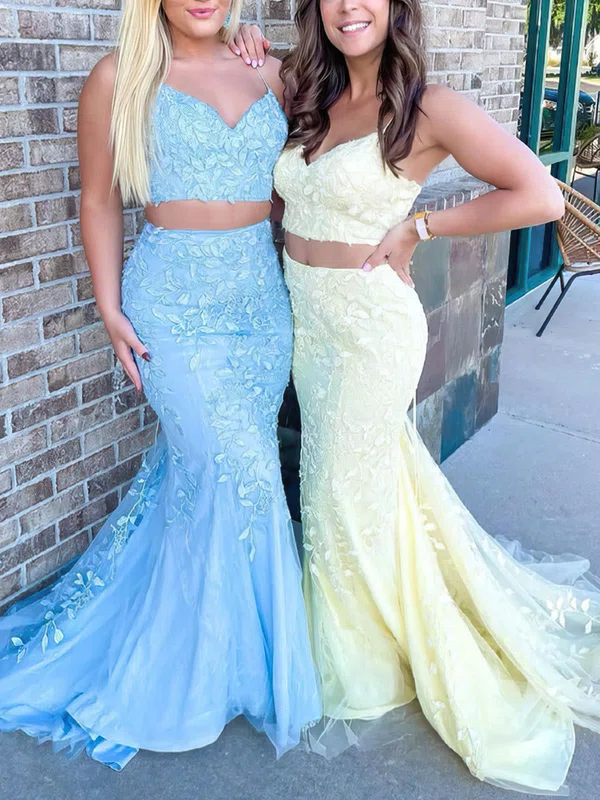 Trumpet/Mermaid V-neck Tulle Sweep Train Appliques Lace Prom Dresses #UKM020108788