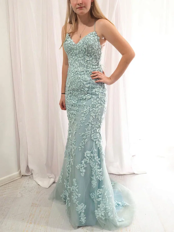 Trumpet/Mermaid V-neck Tulle Lace Sweep Train Prom Dresses With Appliques Lace #UKM020112186