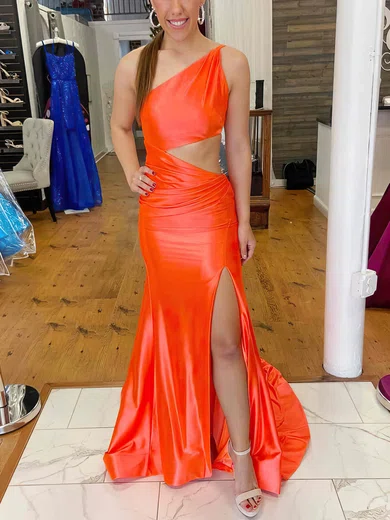 Trumpet/Mermaid One Shoulder Silk-like Satin Sweep Train Prom Dresses With Split Front #UKM020112347