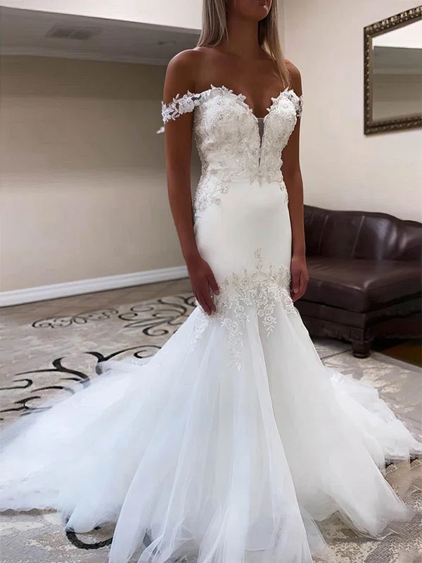 Trumpet/Mermaid Off-the-shoulder Tulle Sweep Train Wedding Dresses With Appliques Lace #UKM00025888