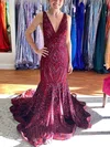 Trumpet/Mermaid V-neck Tulle Sweep Train Prom Dresses With Appliques Lace #UKM020114490