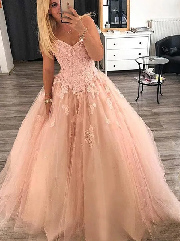 Ball Gown Sweetheart Tulle Sweep Train Prom Dresses With Appliques Lace #UKM020115227