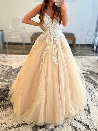 Ball Gown/Princess Floor-length V-neck Tulle Appliques Lace Prom Dresses #UKM020115233