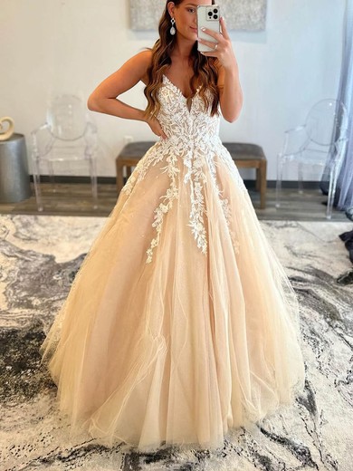 Ball Gown V-neck Tulle Glitter Sweep Train Prom Dresses With Appliques Lace #UKM020115233