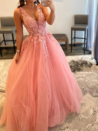 Ball Gown/Princess Sweep Train V-neck Tulle Appliques Lace Prom Dresses #UKM020115405