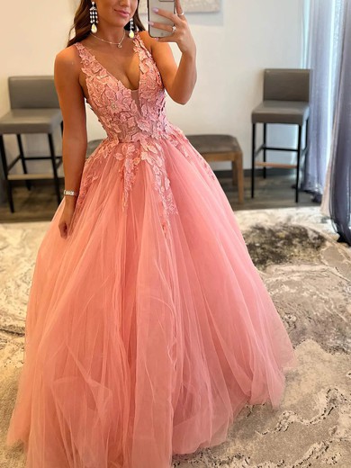 Ball Gown V-neck Tulle Sweep Train Prom Dresses With Appliques Lace #UKM020115405