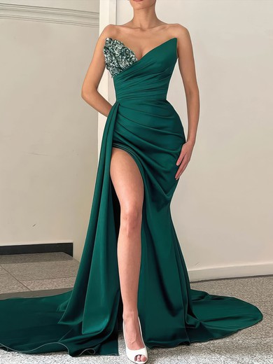 Sheath/Column V-neck Satin Prom Dresses With Ruched #UKM020115633
