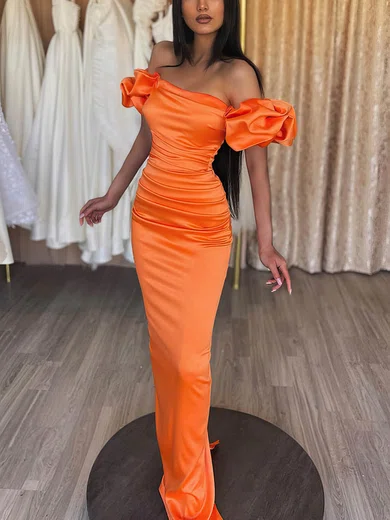 Sheath/Column Off-the-shoulder Puff Sleeve Satin Prom Dresses With Ruched #UKM020115669