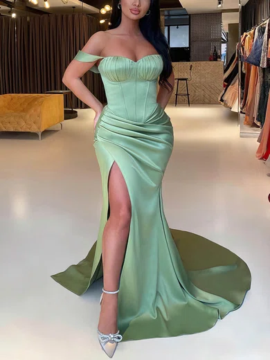 Sheath/Column Off-the-shoulder Satin Corset Prom Dresses With Ruched #UKM020115697