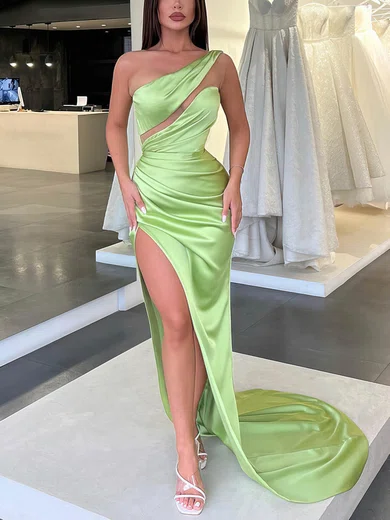 Sheath/Column One Shoulder Satin Cut Out Prom Dresses With Ruched #UKM020116143
