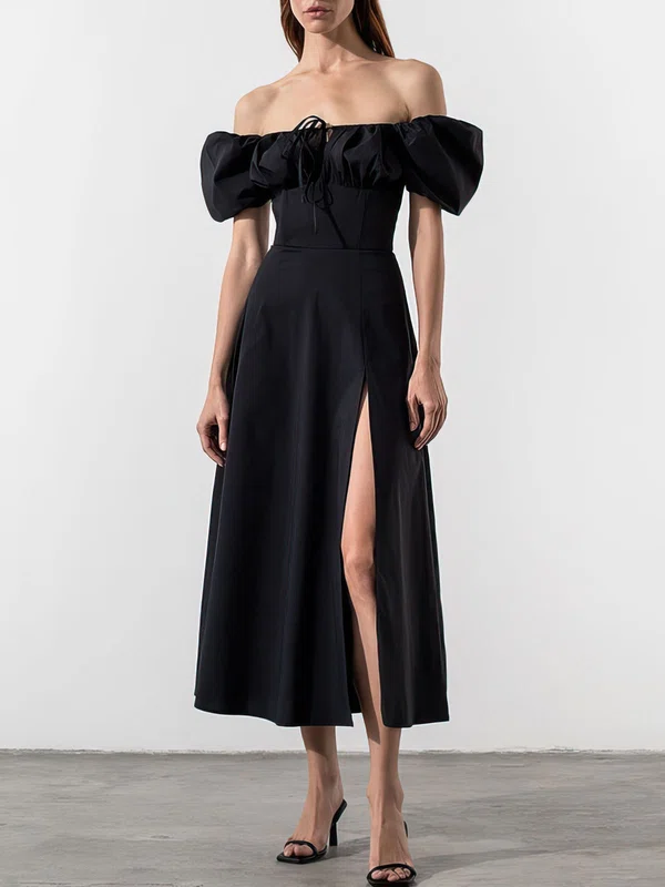 Black Off Shoulder Split Maxi Dress PT02024417