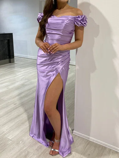 Sheath/Column Off-the-shoulder Satin Prom Dresses With Ruched #UKM020118098