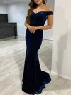 Trumpet/Mermaid Off-the-shoulder Velvet Sweep Train Prom Dresses #UKM020118182