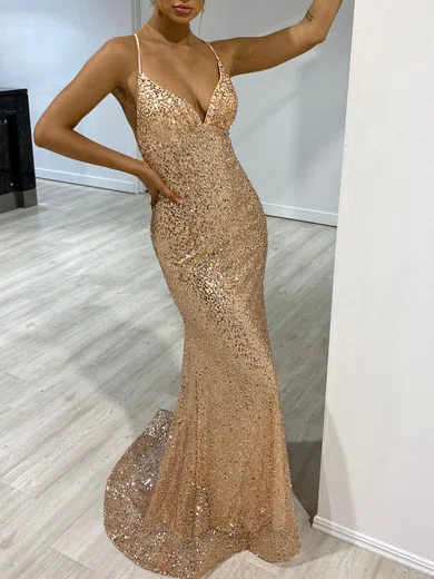Mermaid V-neck Sparkly Sequin Prom Dresses With Ruched #UKM020118370