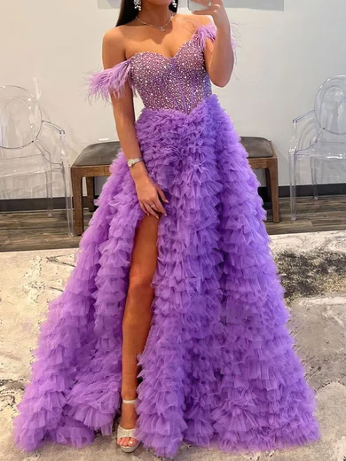 Ball Gown Off-the-shoulder Tulle Tiered Prom Dresses With Feather #UKM020119578
