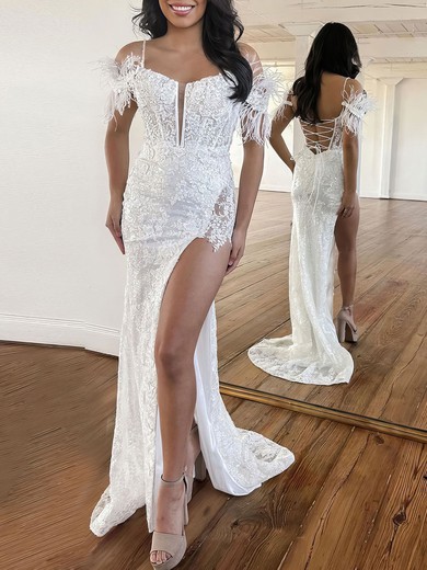 Trumpet/Mermaid V-neck Sequined Sweep Train Prom Dresses With Appliques Lace #UKM020119914