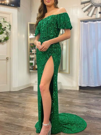 Sheath/Column Off-the-shoulder Sparkly Velvet Sequin Prom Dresses #UKM020120262