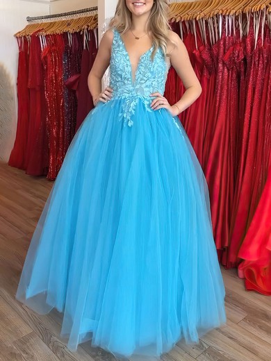 Ball Gown/Princess V-neck Tulle Floor-length Prom Dresses With Appliques Lace #UKM020121066
