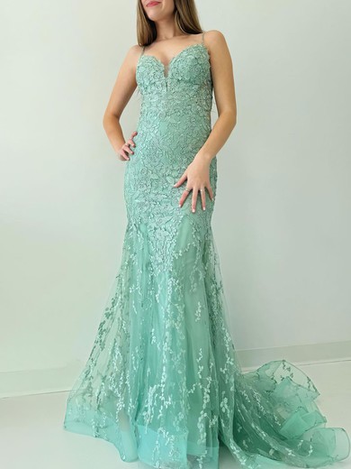 Trumpet/Mermaid V-neck Tulle Sweep Train Prom Dresses With Appliques Lace #UKM020121186
