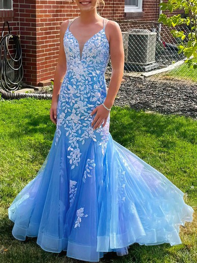 Trumpet/Mermaid V-neck Tulle Sweep Train Prom Dresses With Appliques Lace #UKM020121533