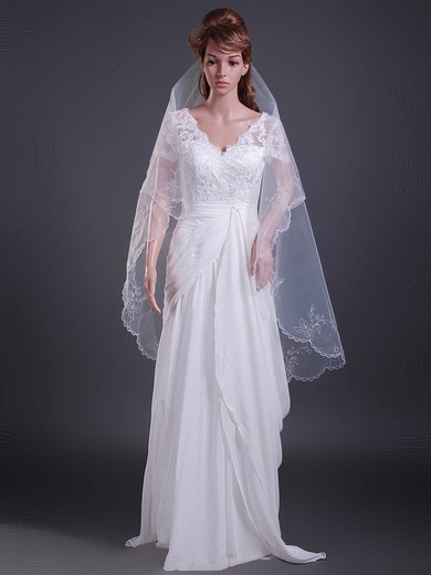 Nice Two-tier Fingertip Wedding Veils with Scalloped Edge #1430005