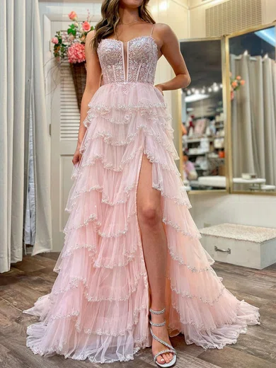 Ball Gown V-neck Tulle Tiered Prom Dresses With Appliques #UKM020121724