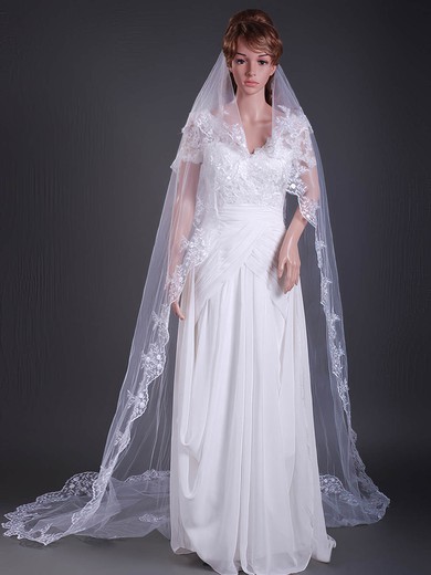 Delicate Two-tier Cathedral Wedding Veils with Lace Applique Edge #1430053