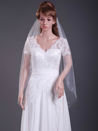 Beautiful One-tier Tulle Fingertip Wedding Veils with Cut Edge #1430111