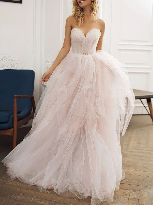 Ball Gown/Princess Sweetheart Tulle Court Train Wedding Dress #UKM00026873