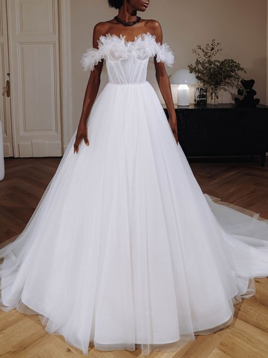 Ball Gown/Princess Off-the-shoulder Tulle Watteau Train Wedding Dress #UKM00026964