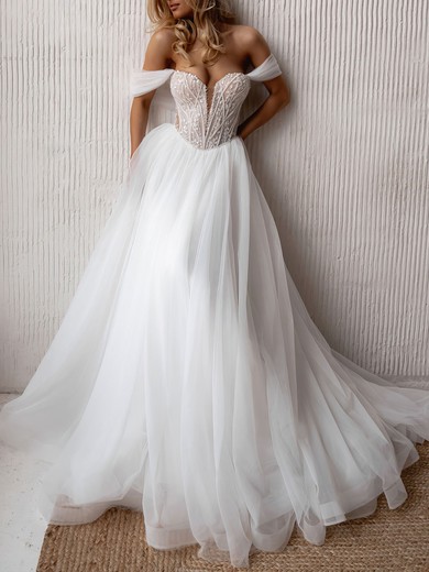 Ball Gown/Princess Sweetheart Tulle Chapel Train Wedding Dress #UKM00027013