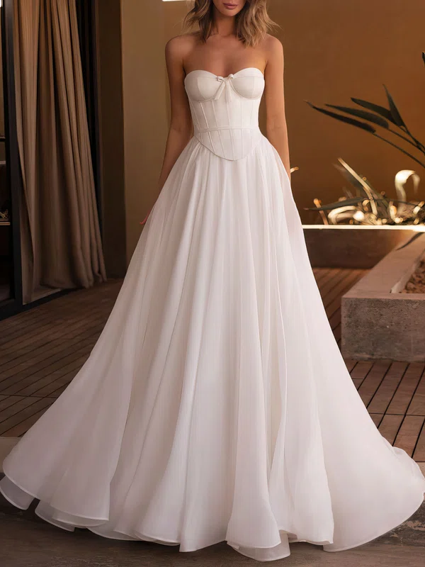 Ball Gown/Princess Sweetheart Chiffon Court Train Wedding Dress #UKM00027223