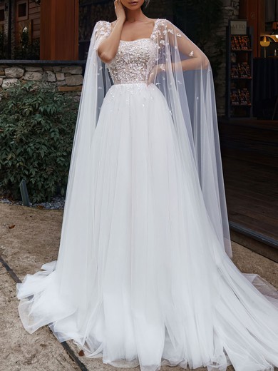 Ball Gown/Princess Sweetheart Tulle Court Train Wedding Dress With Beading #UKM00027379