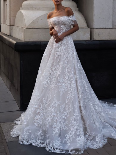 Ball Gown/Princess Off-the-shoulder Tulle Chapel Train Wedding Dress With Appliques Lace #UKM00027406