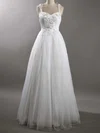 Ball Gown/Princess Sweetheart Tulle Floor-length Wedding Dress With Appliques Lace #UKM00028084