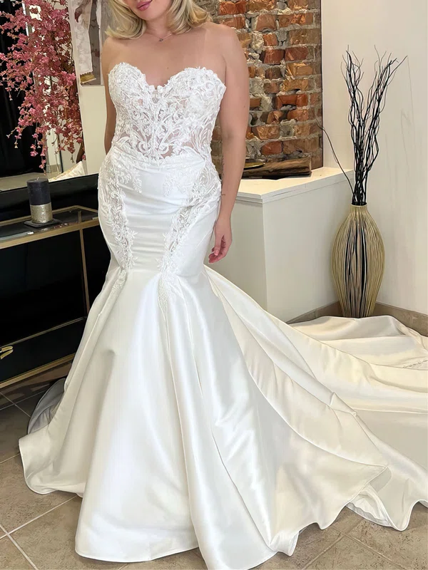 Trumpet/Mermaid Sweetheart Satin Court Train Wedding Dress With Appliques Lace #UKM00027916