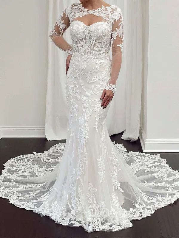 Trumpet/Mermaid Scoop Neck Tulle Chapel Train Wedding Dress With Appliques Lace #UKM00027967