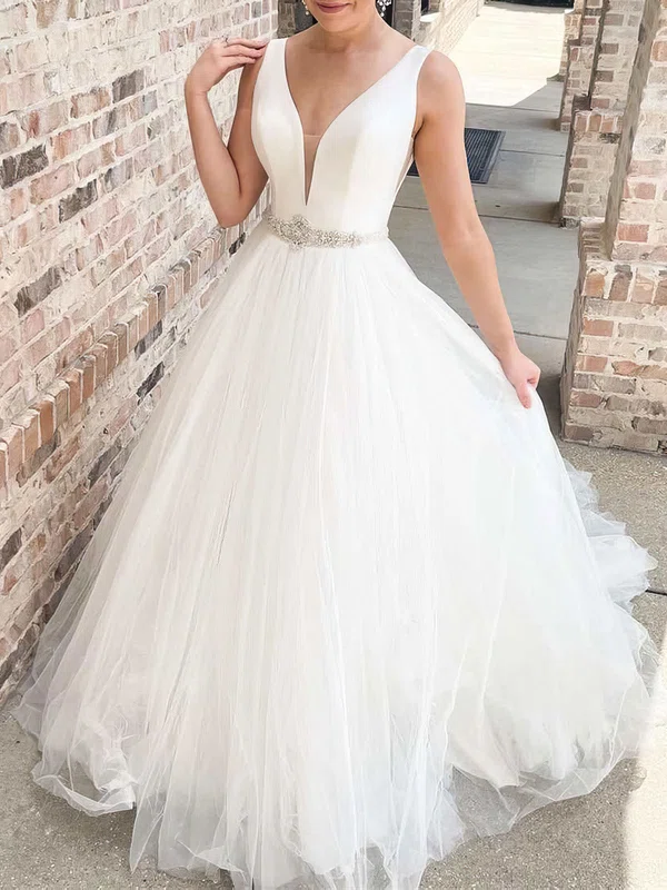 Ball Gown/Princess V-neck Tulle Court Train Wedding Dress #UKM00028019