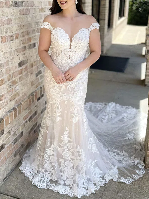 Trumpet/Mermaid Illusion Lace Tulle Court Train Wedding Dress With Appliques Lace #UKM00028021