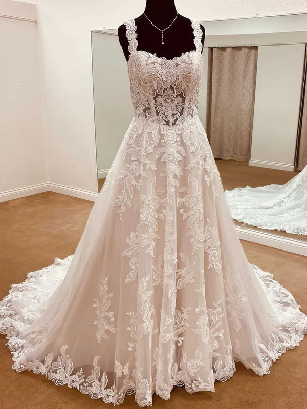 Ball Gown/Princess Sweetheart Tulle Court Train Wedding Dress With Appliques Lace #UKM00028047