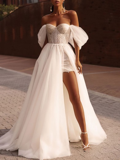 Ball Gown/Princess Off-the-shoulder Lace Tulle Court Train Wedding Dress With Appliques Lace #UKM00027115