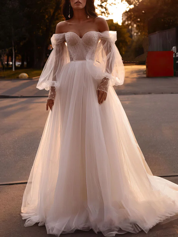 Ball Gown/Princess Off-the-shoulder Tulle Court Train Wedding Dress With Appliques Lace #UKM00027147