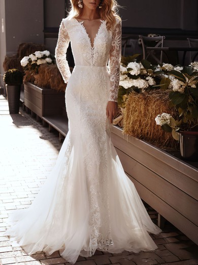 Trumpet/Mermaid V-neck Tulle Sweep Train Wedding Dress With Appliques Lace #UKM00027149