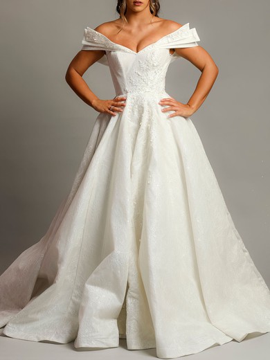 Ball Gown/Princess Off-the-shoulder Lace Sweep Train Wedding Dress With Beading #UKM00028129