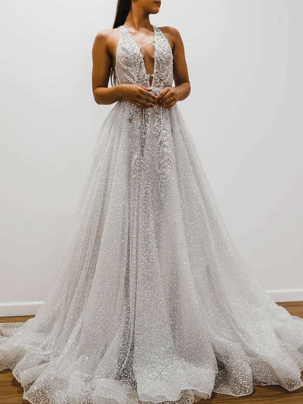 Ball Gown/Princess V-neck Glitter Court Train Wedding Dress With Appliques Lace #UKM00028164