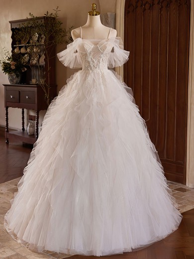 Ball Gown/Princess Sweetheart Tulle Sweep Train Wedding Dress With Appliques Lace #UKM00028229