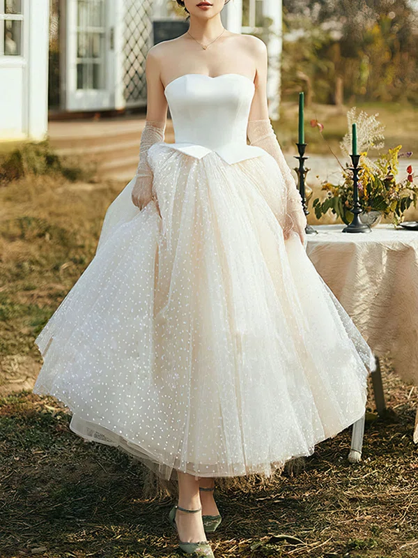 Ball Gown/Princess Sweetheart Tulle Ankle-length Wedding Dress #UKM00028273