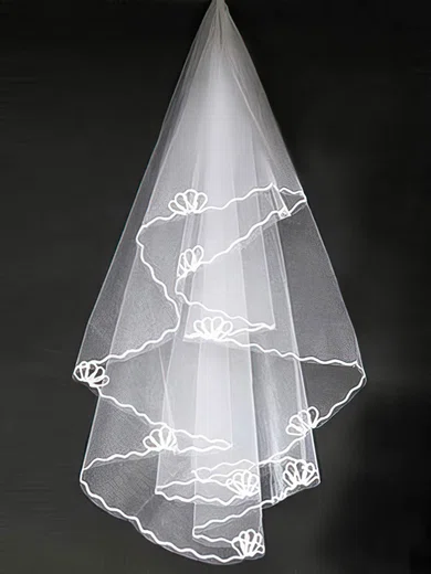 Marvelous One-tier Fingertip Length Wedding Veils #03010014