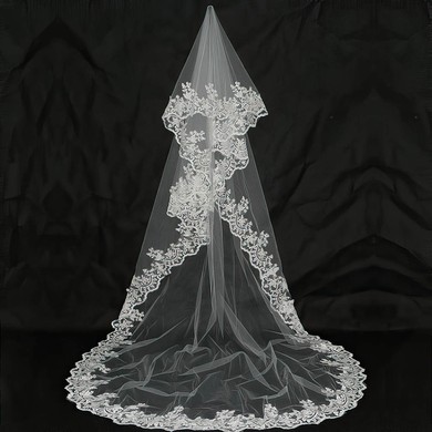 One-tier Tulle Chapel Wedding Veils with Finished/Lace Applique Edge #03010052