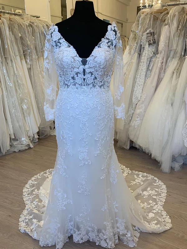 Sheath/Column V-neck Tulle Court Train Wedding Dress With Flower(s) #UKM00028332